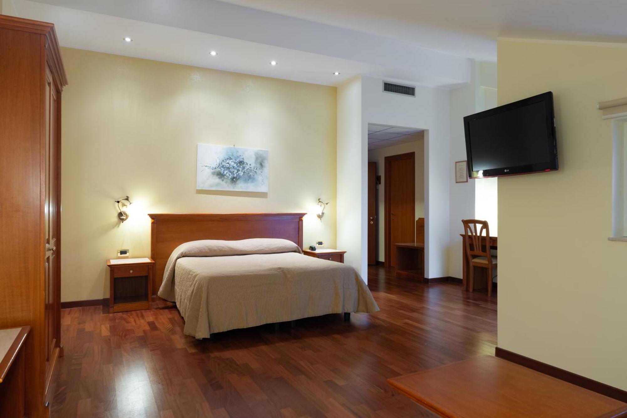 Domus Hotel Bagnoli Del Trigno Buitenkant foto